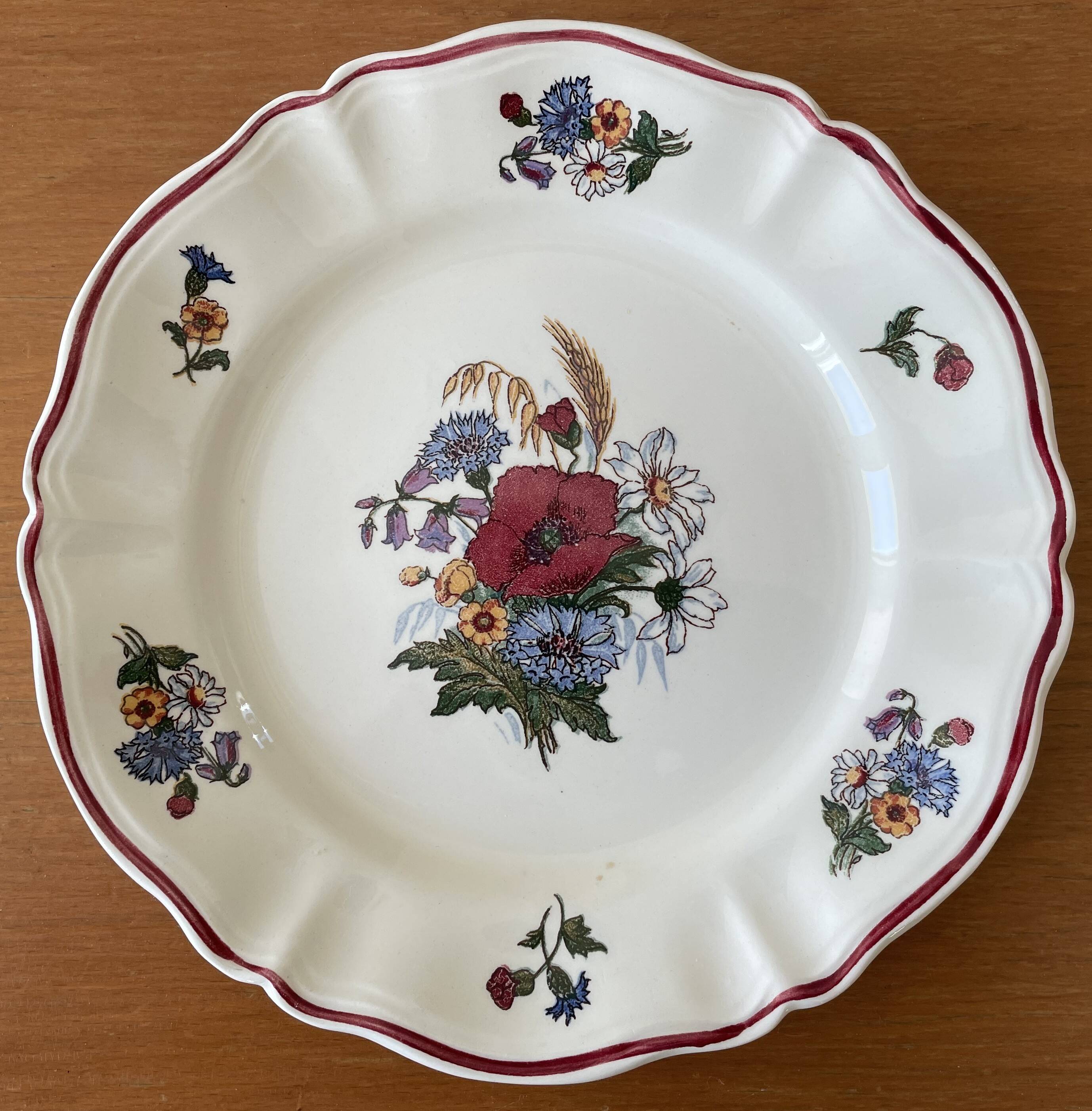 6 antique dessert plates in Sarreguemines earthenware
