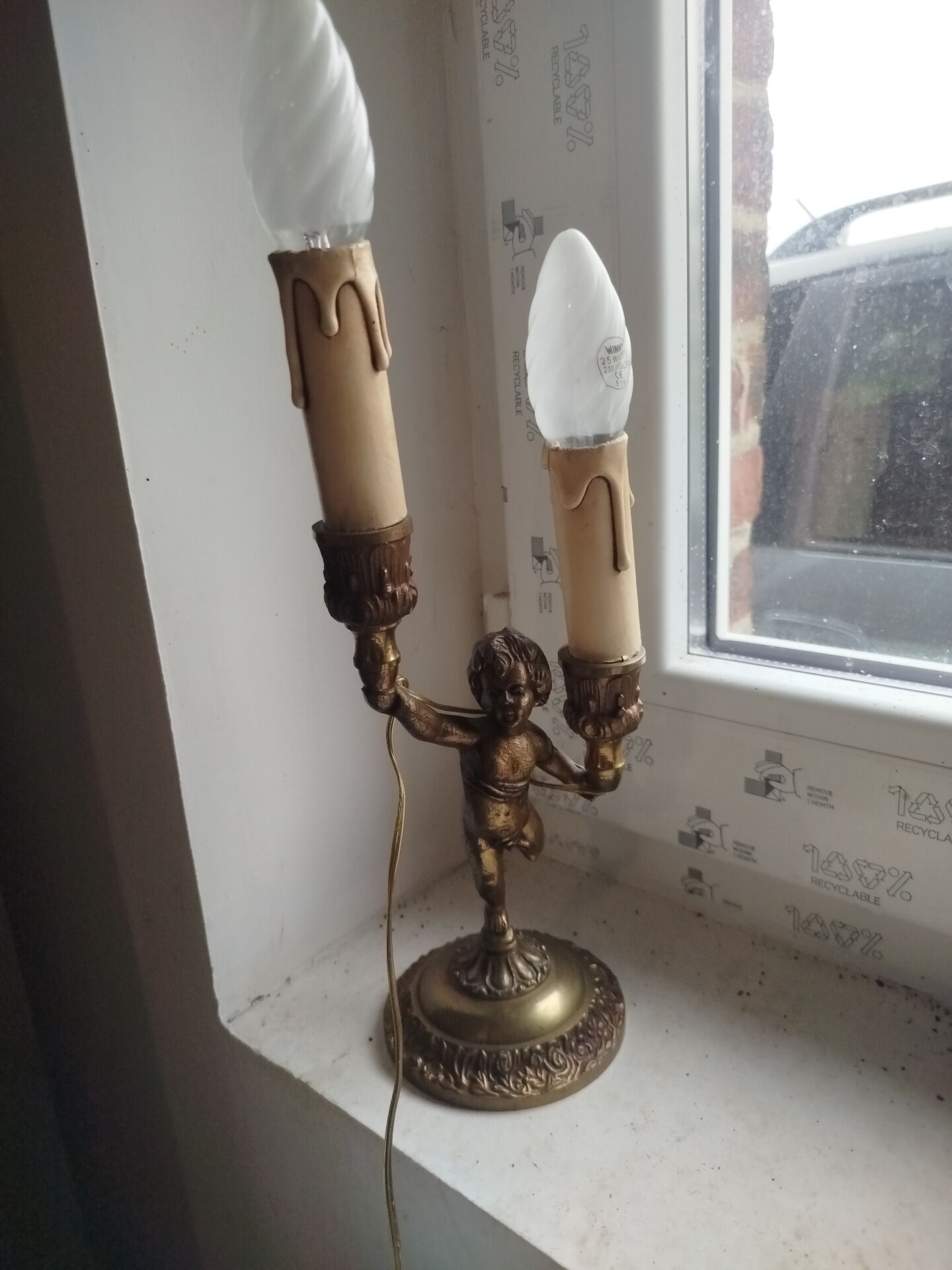 Lampe de table candélabre en laiton