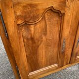 Louis XV buffet in solid wood from the 18th century.