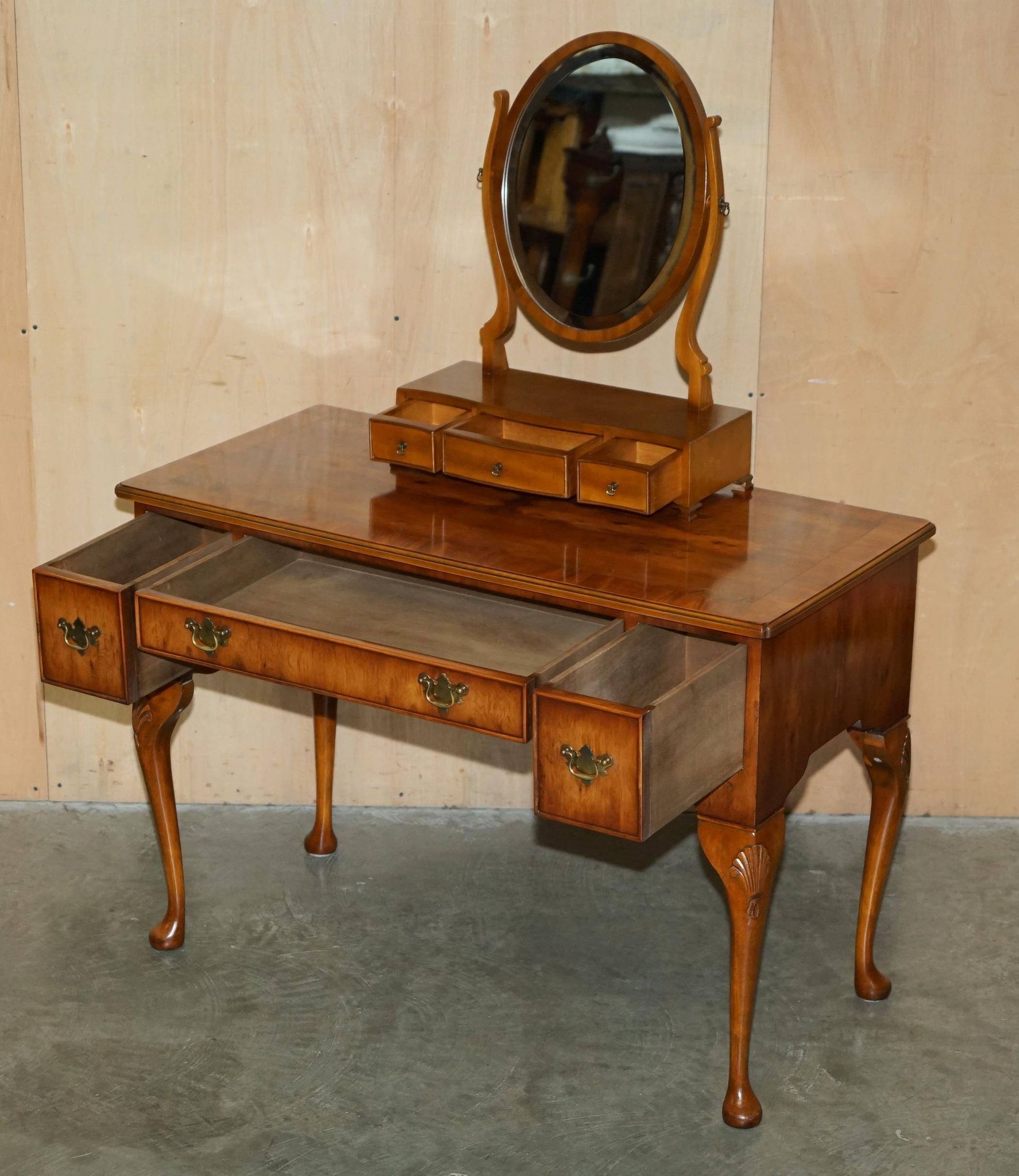 Vintage English walnut burr dressing table with mirror and chair.