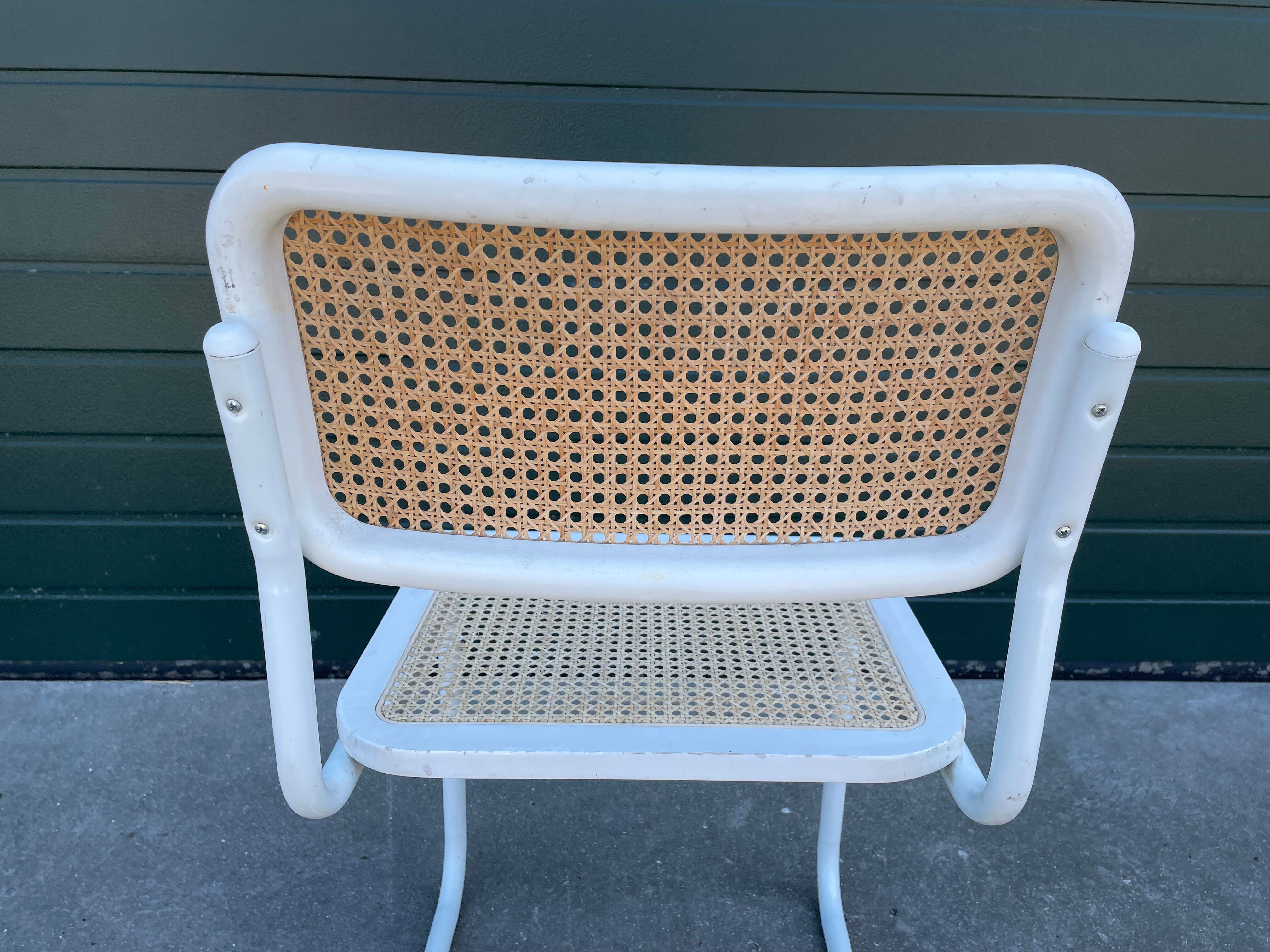 Cesca design chair b32 model in white