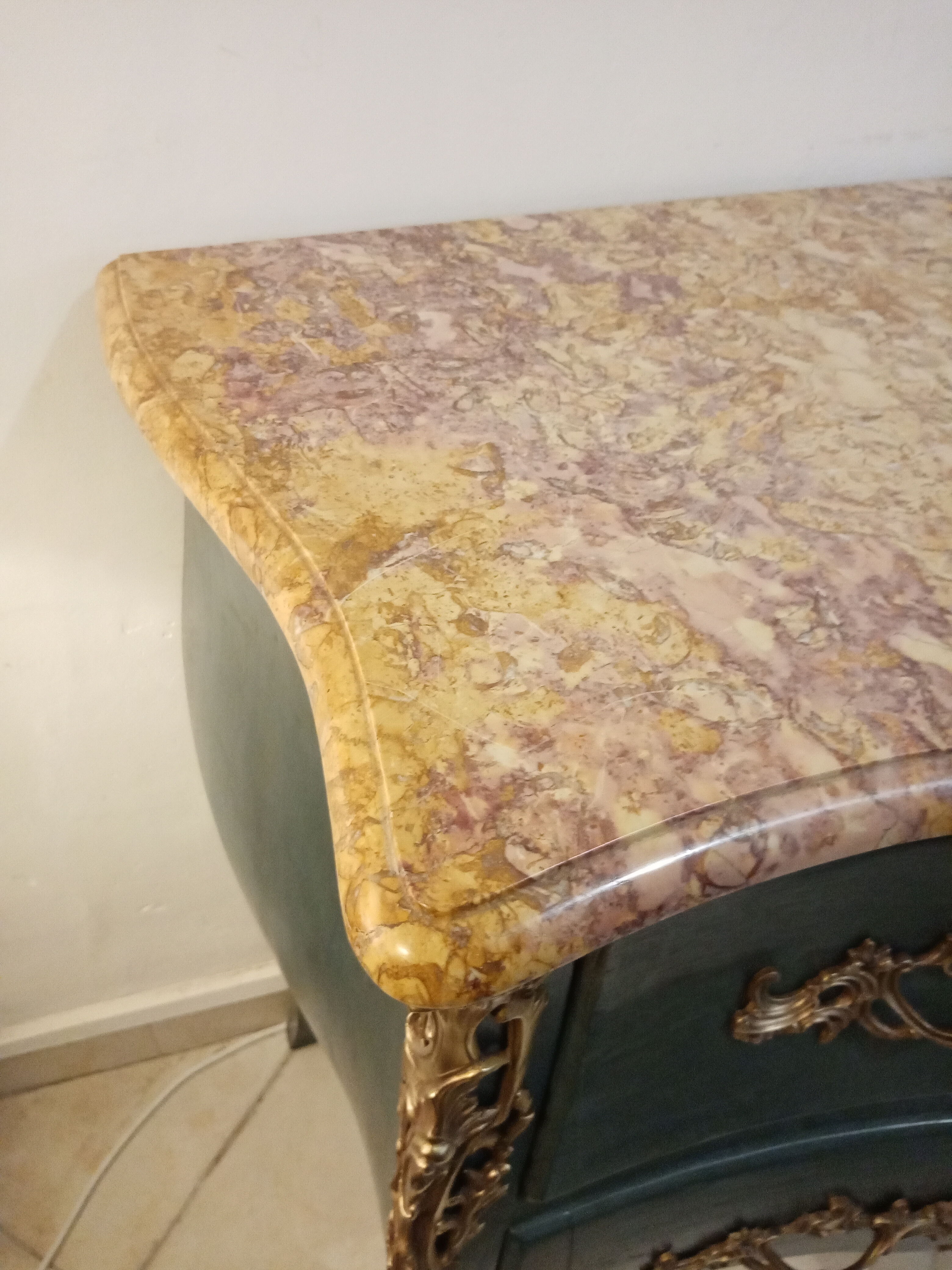 Louis XV curved dresser 2 drawers