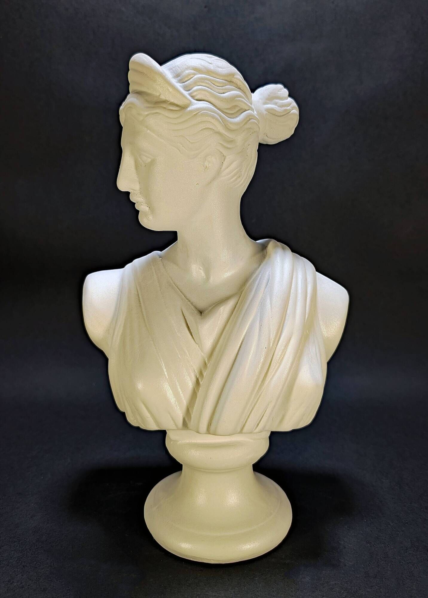 Terracotta bust of Artemis
