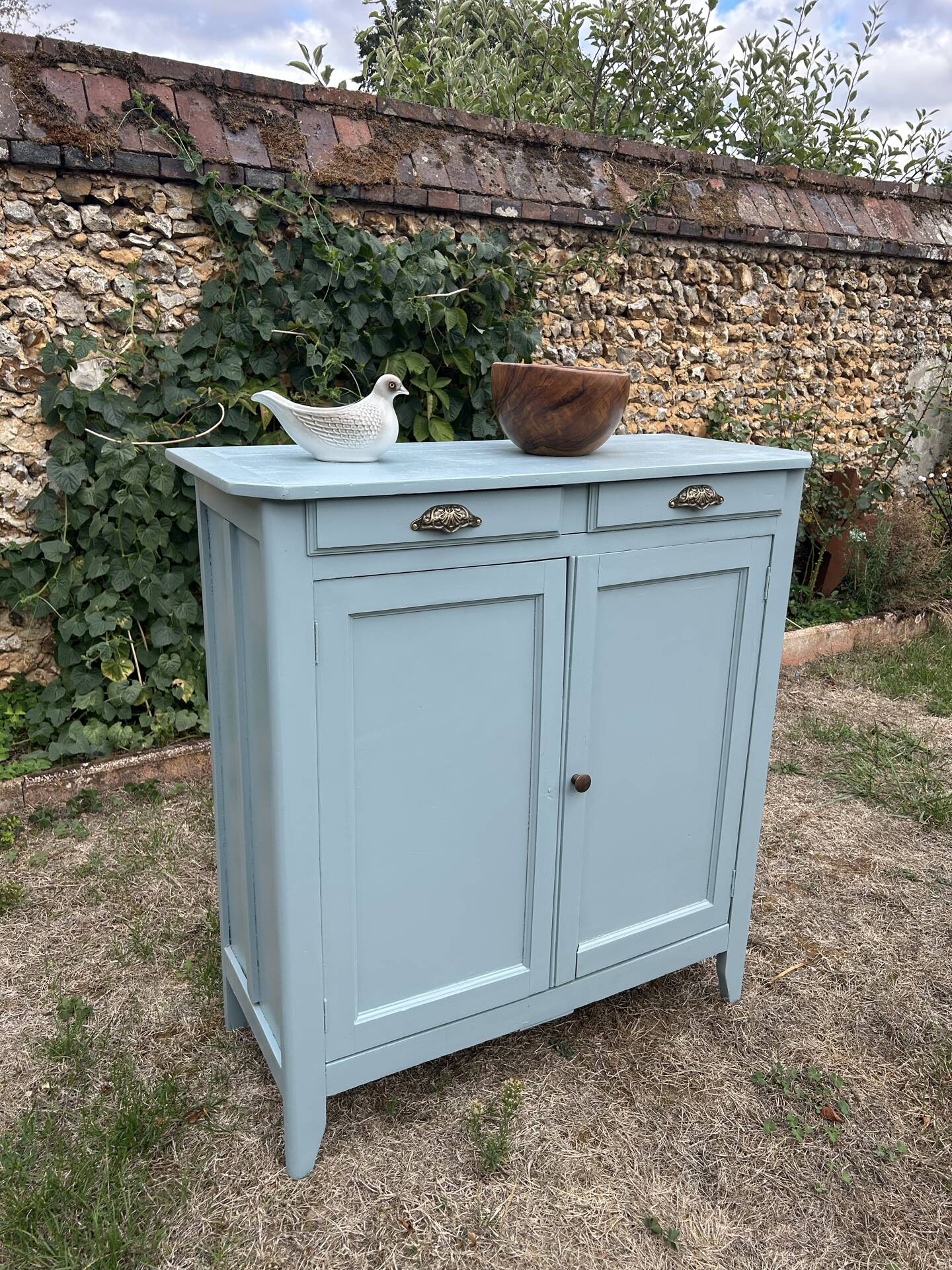 Buffet parisien vintage bleu 