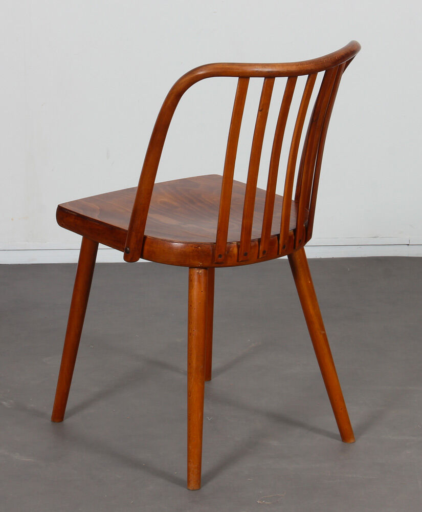 Chaise vintage en bois par Antonin Suman, 1960
