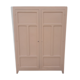 Armoire parisienne