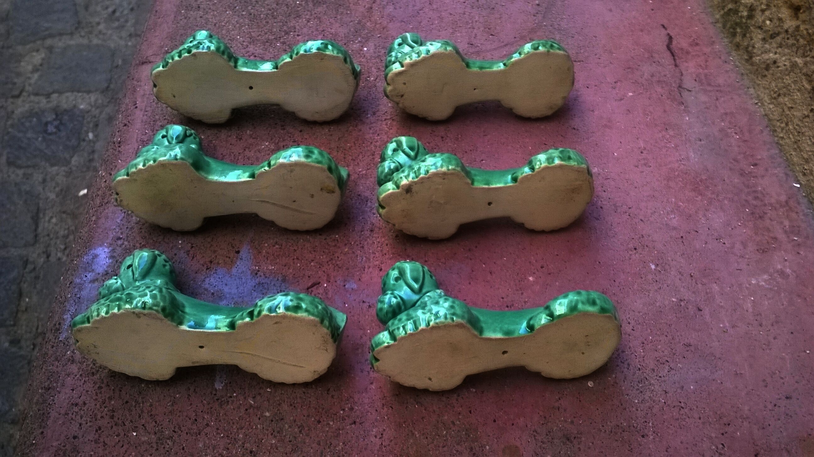 Vintage ceramic knives holders