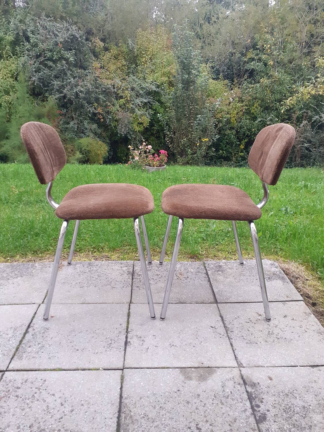 Strafor steelcase chairs