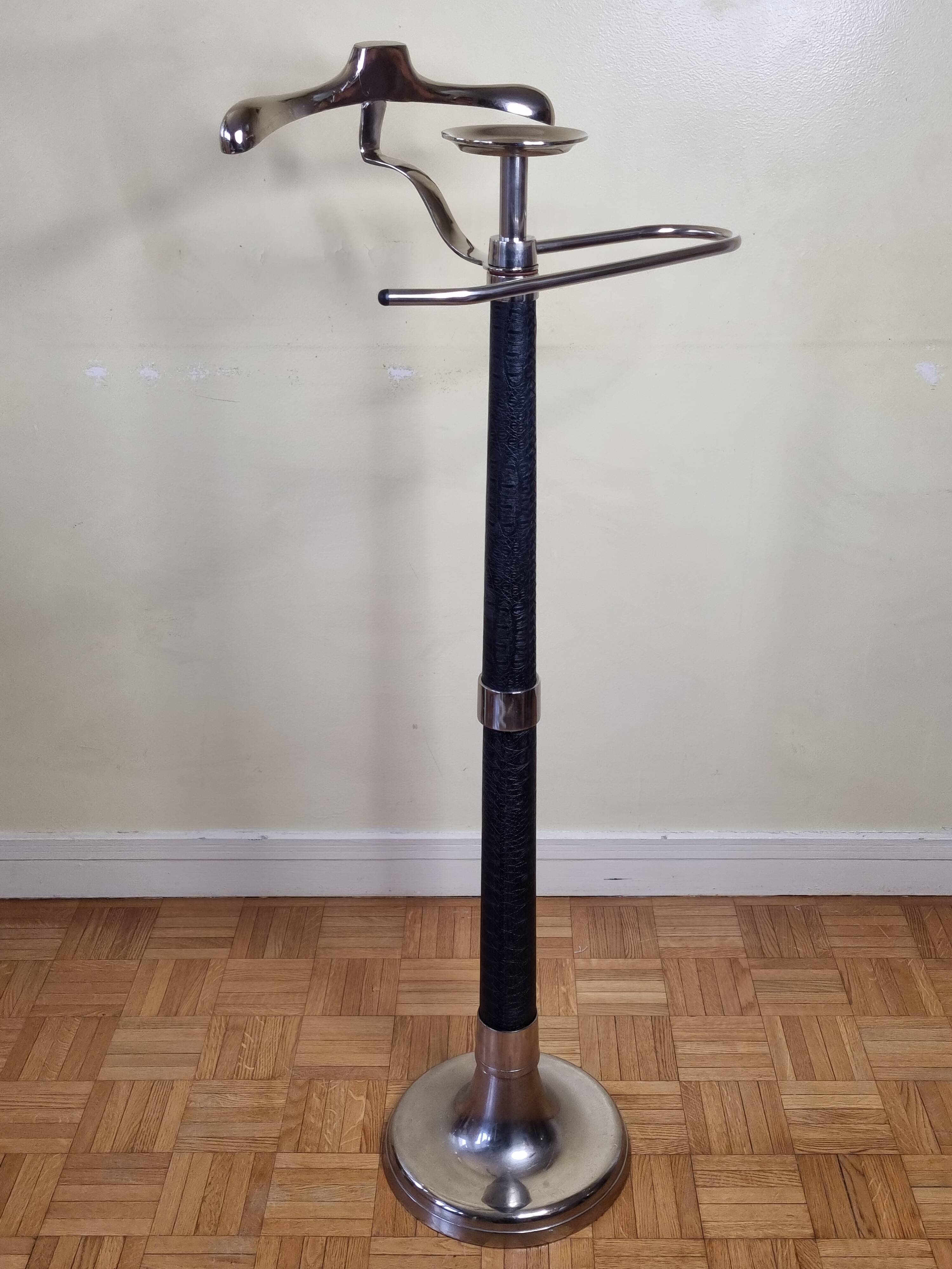 Vintage metal and leather valet stand, 1980s, 125 cm