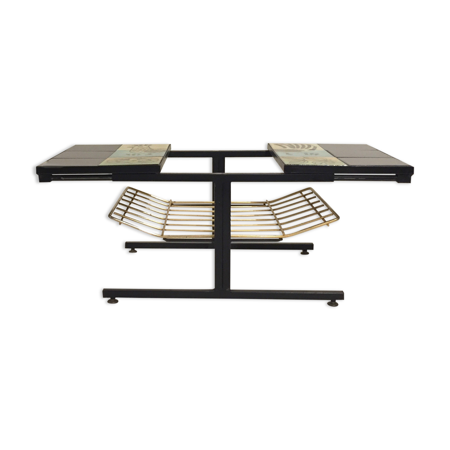 Ceramic coffee table