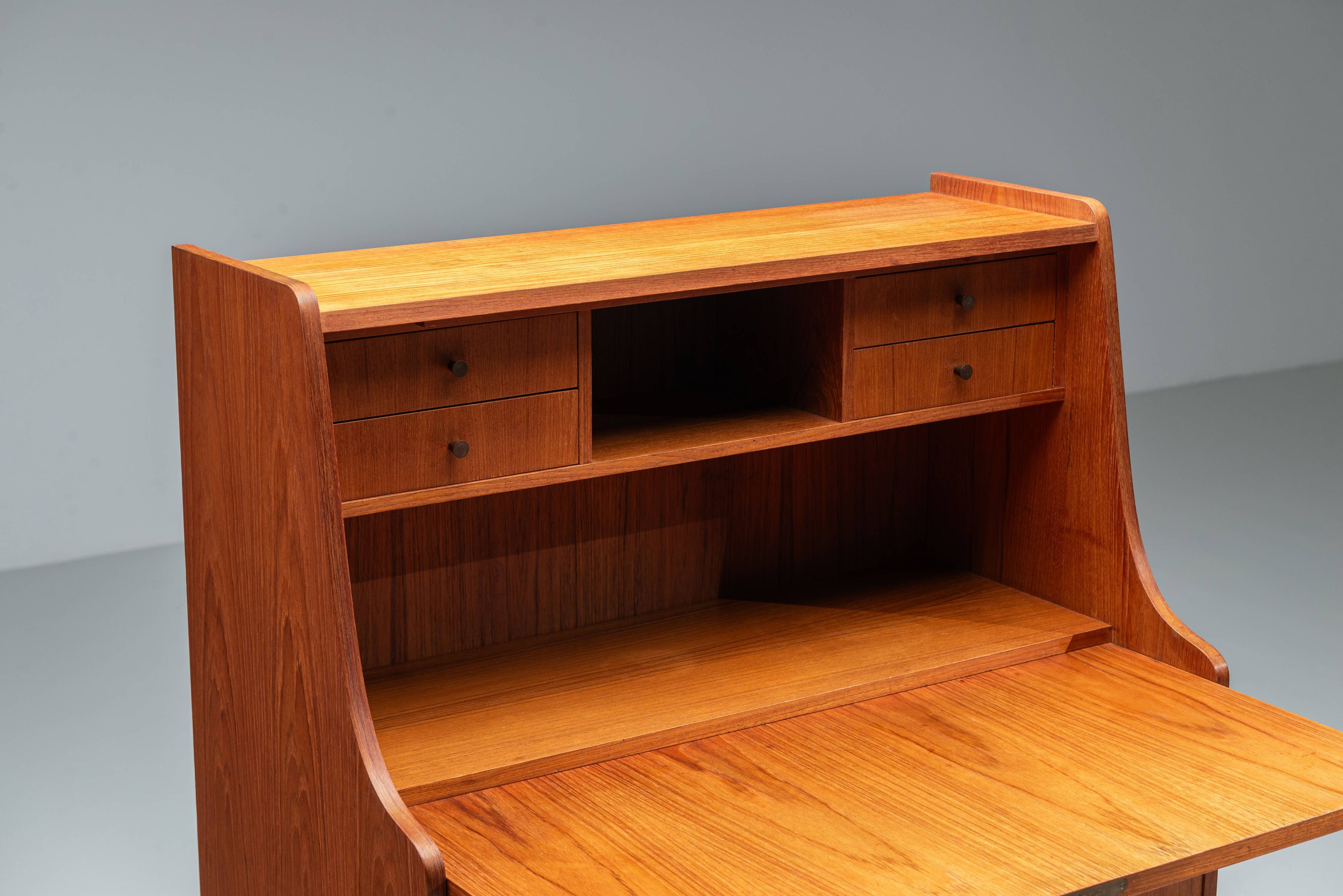 Danish mid-century secretaire by Gunnar Nielsen Tibergaard