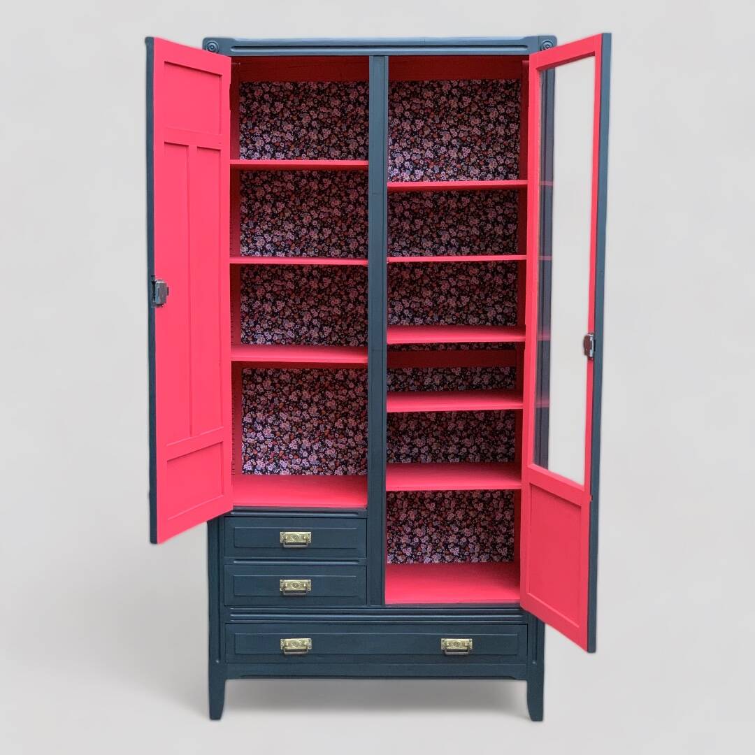 Parisian glazed hotel wardrobe 1930