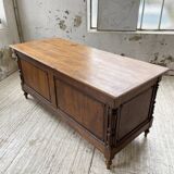 Drapery oak counter 1900