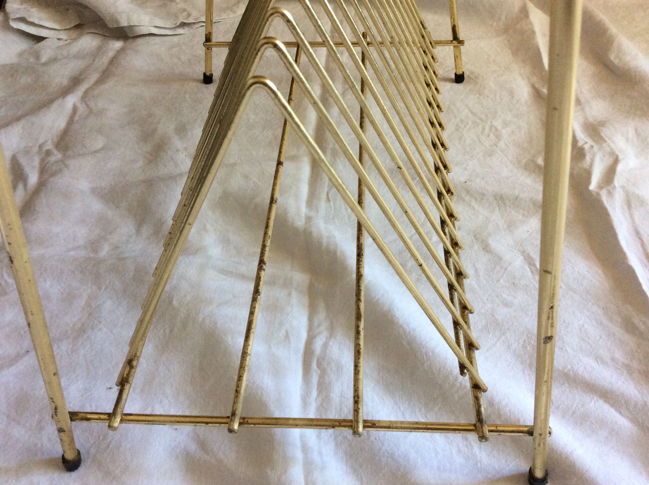 Side table wearing vinyl or journals