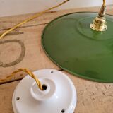 Enamelled sheet metal suspension