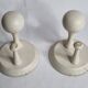 Paire de patères en bois laqué blanc