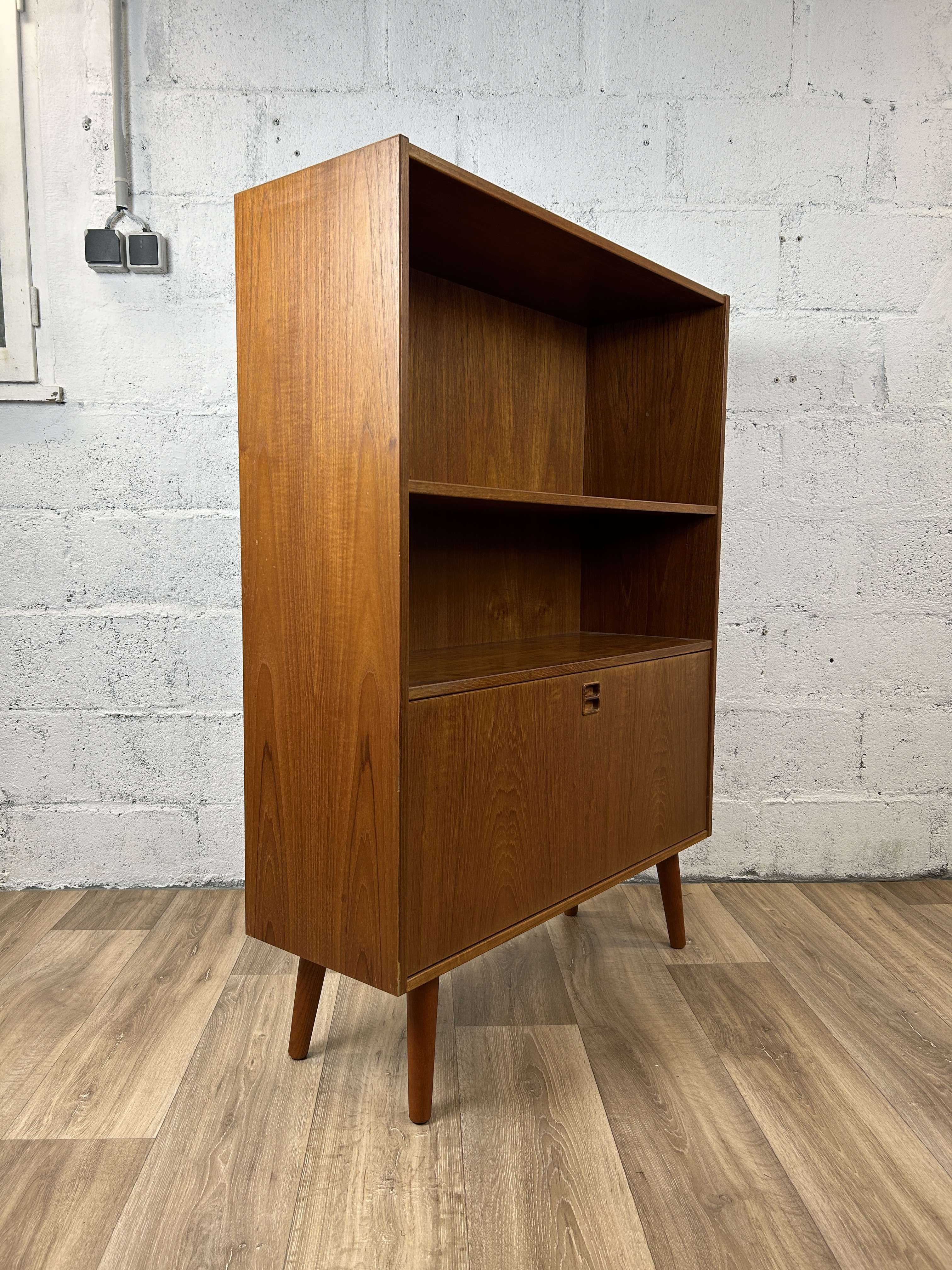 Vintage Scandinavian teak bookcase from Westergaards Mobelfabrik Silkeborg, 60s