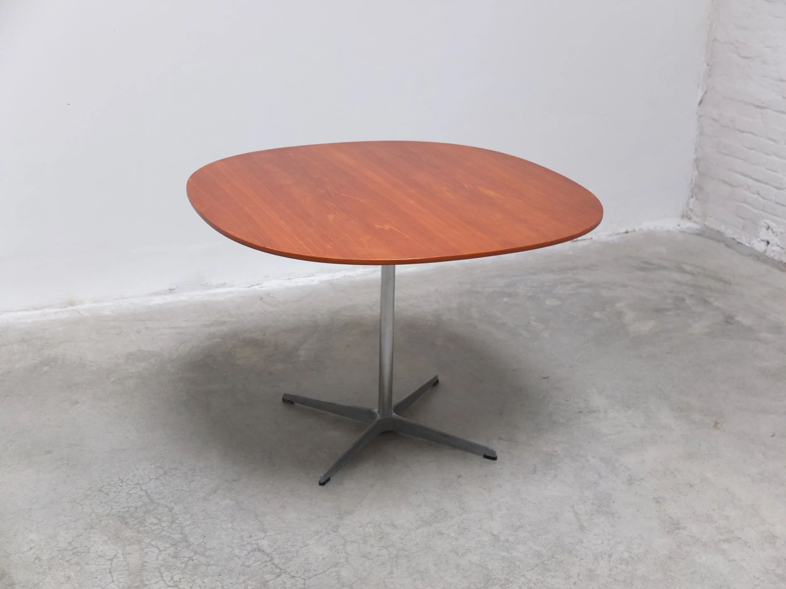 Teak 'Super-Circular' table by Piet Hein & Bruno Mathsson for Fritz Hansen, 1974