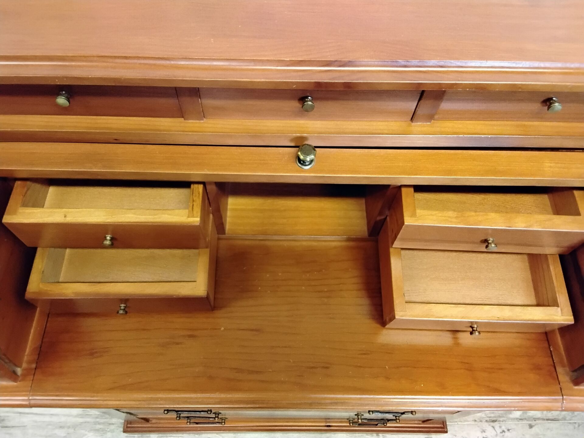 Wooden curtain secretary