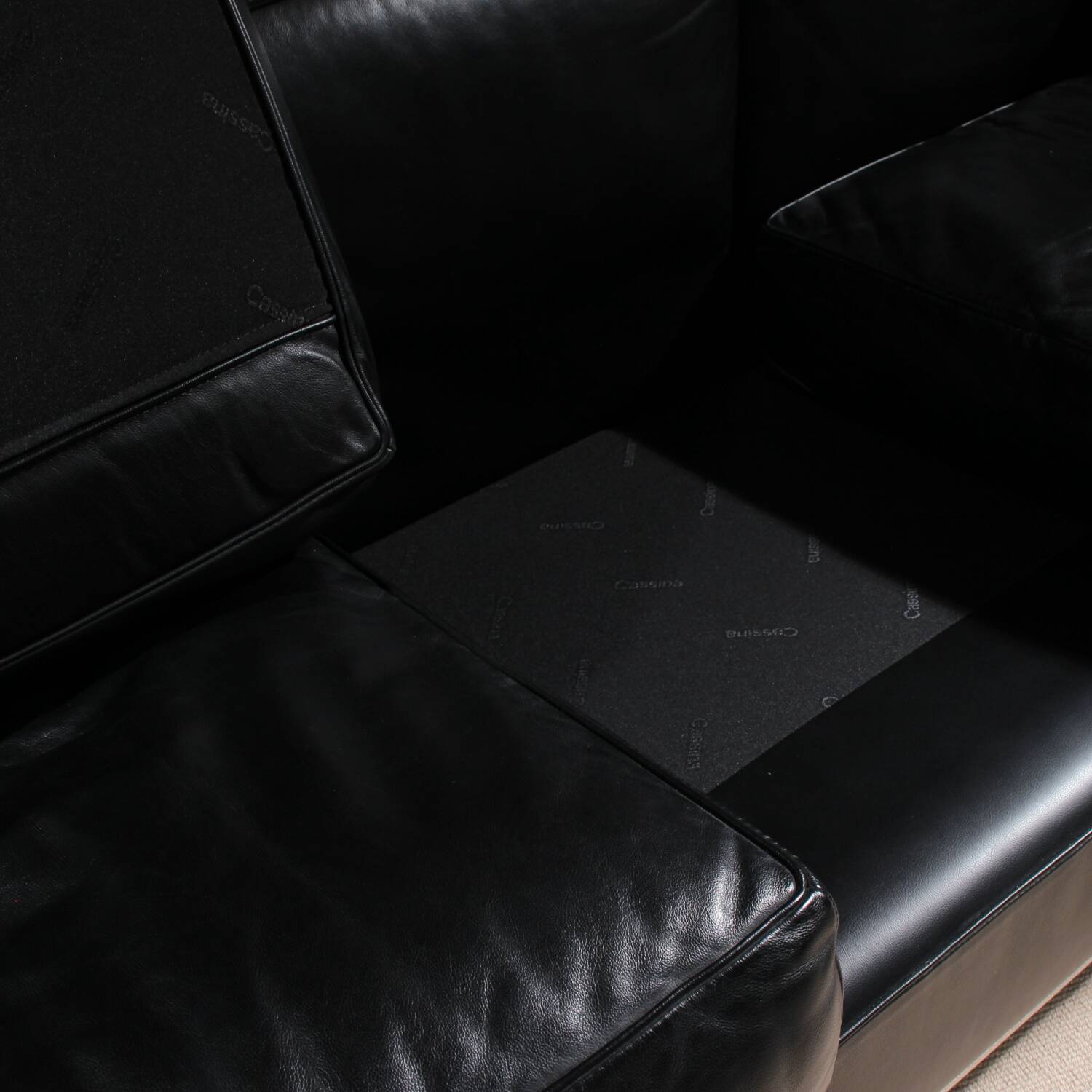 3-Seater Sofa ‚LC2‘ by Le Corbusier, P. Jeanneret, C. Perriand for Cassina