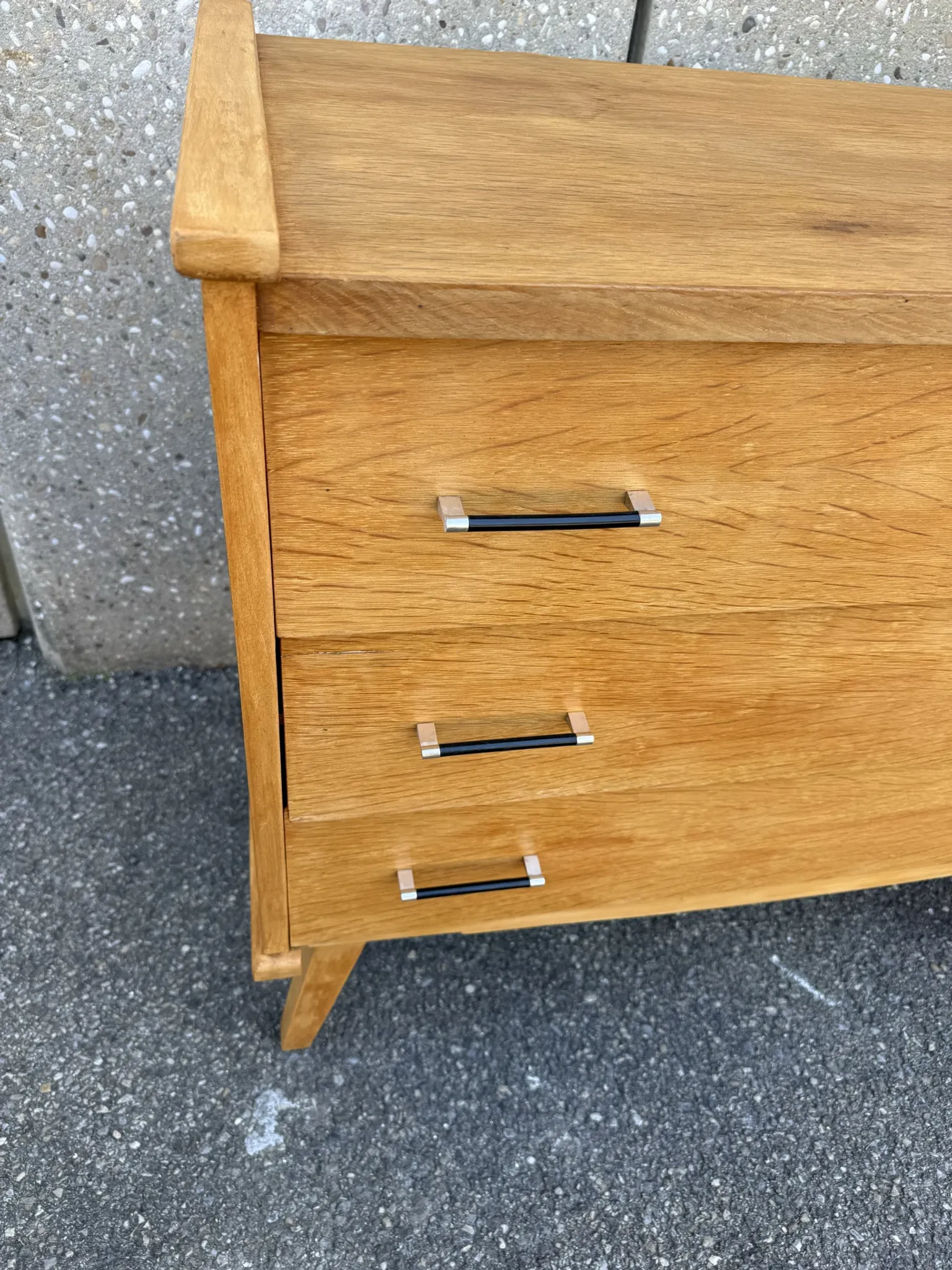 Vintage chest of drawers