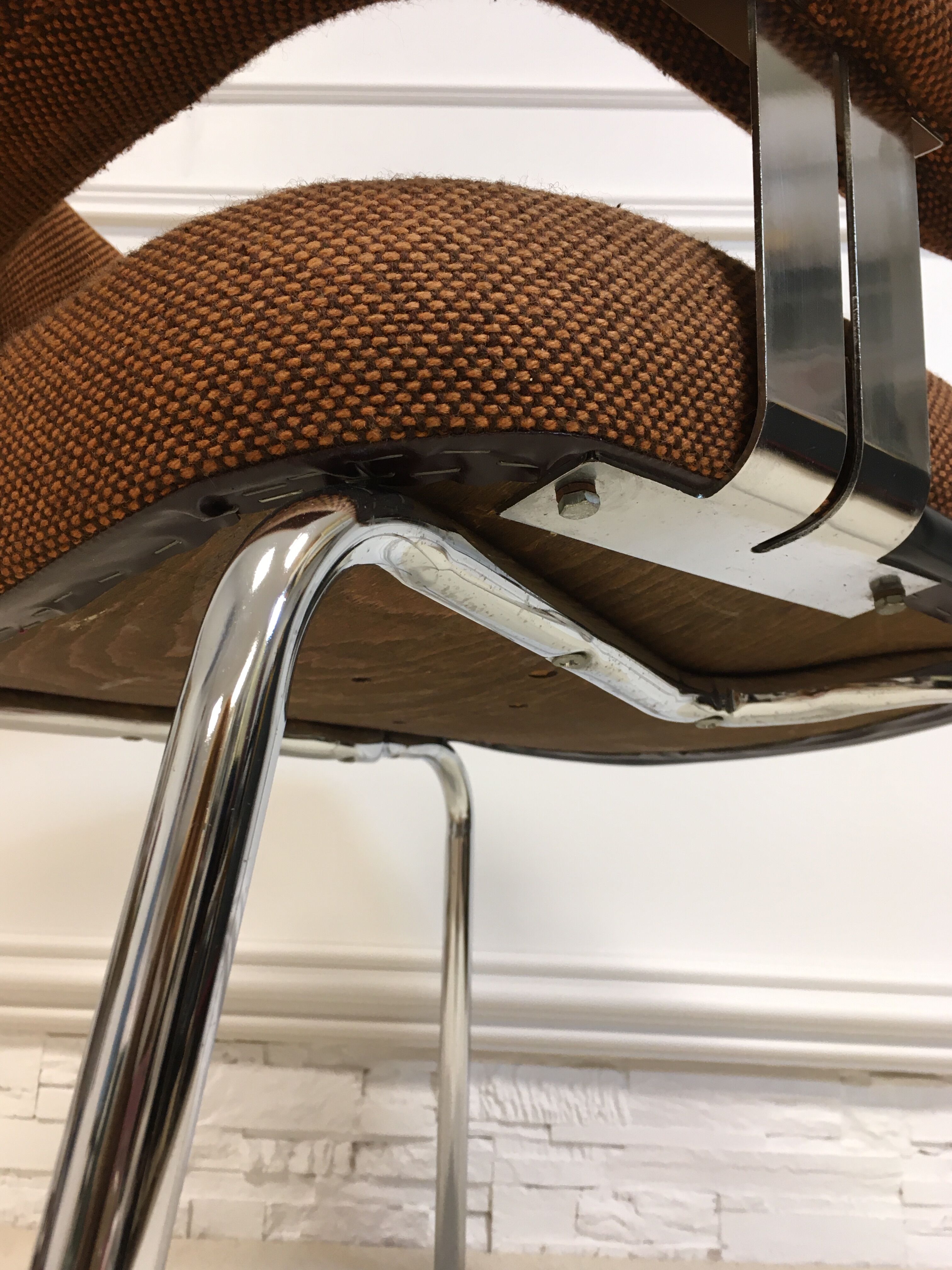 Paire de fauteuils conférence vintage