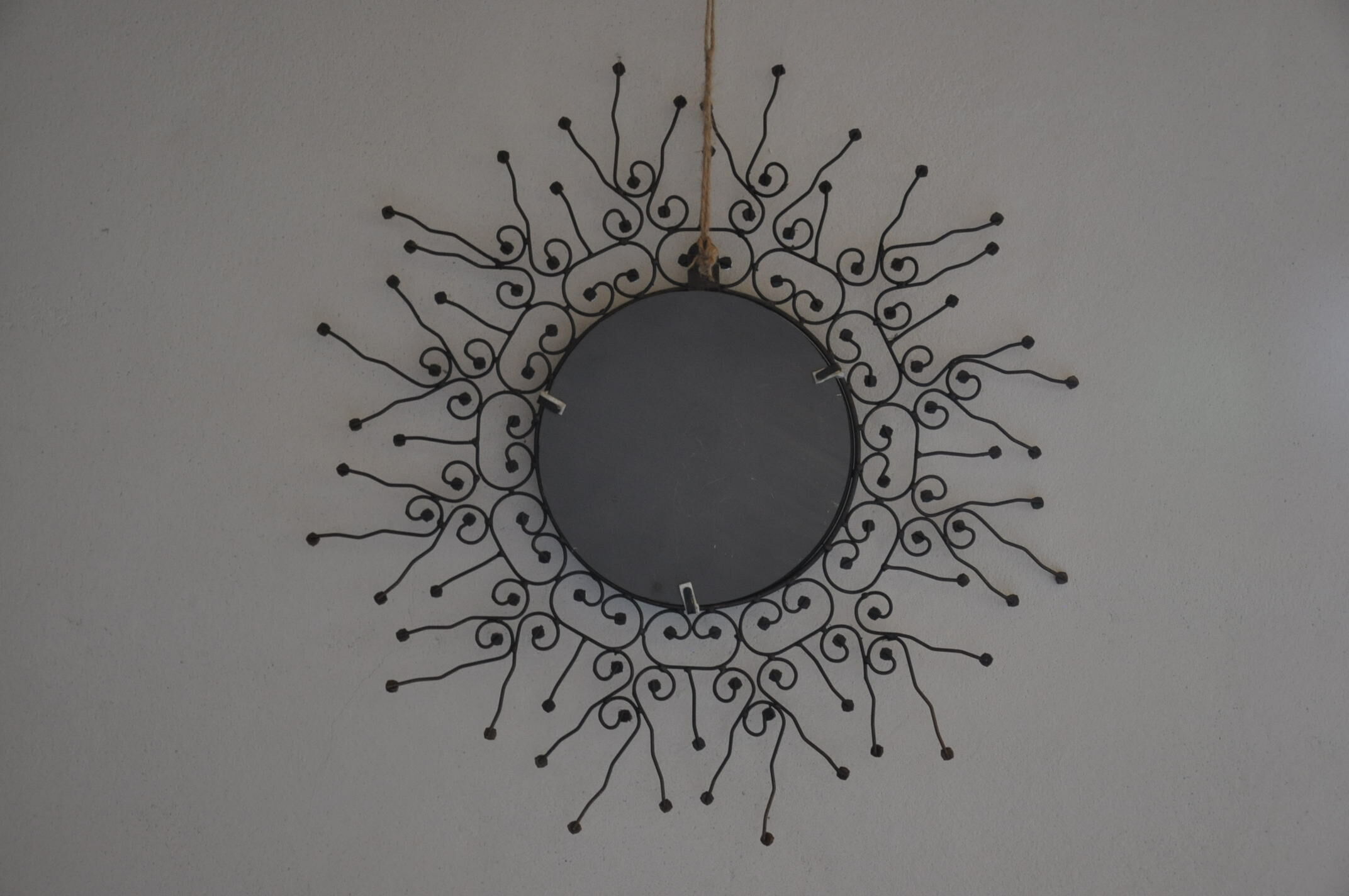 Vintage sun mirror wire