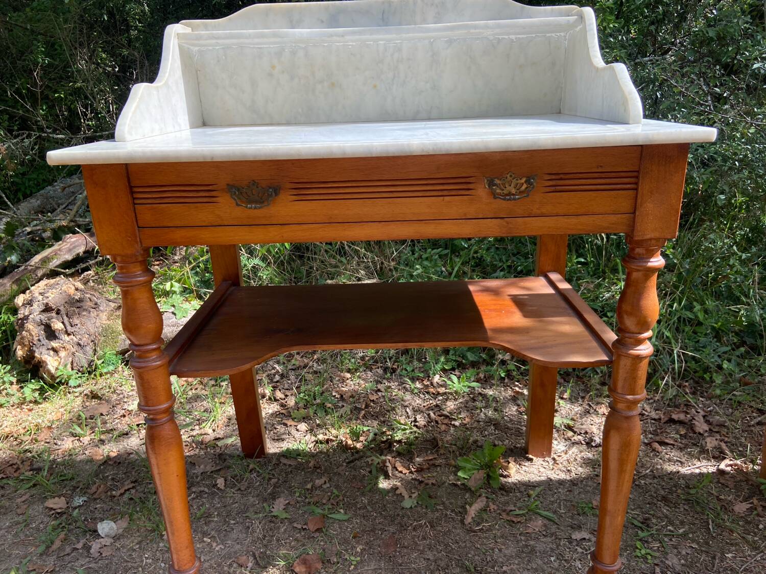 1900s wooden and marble dressing table