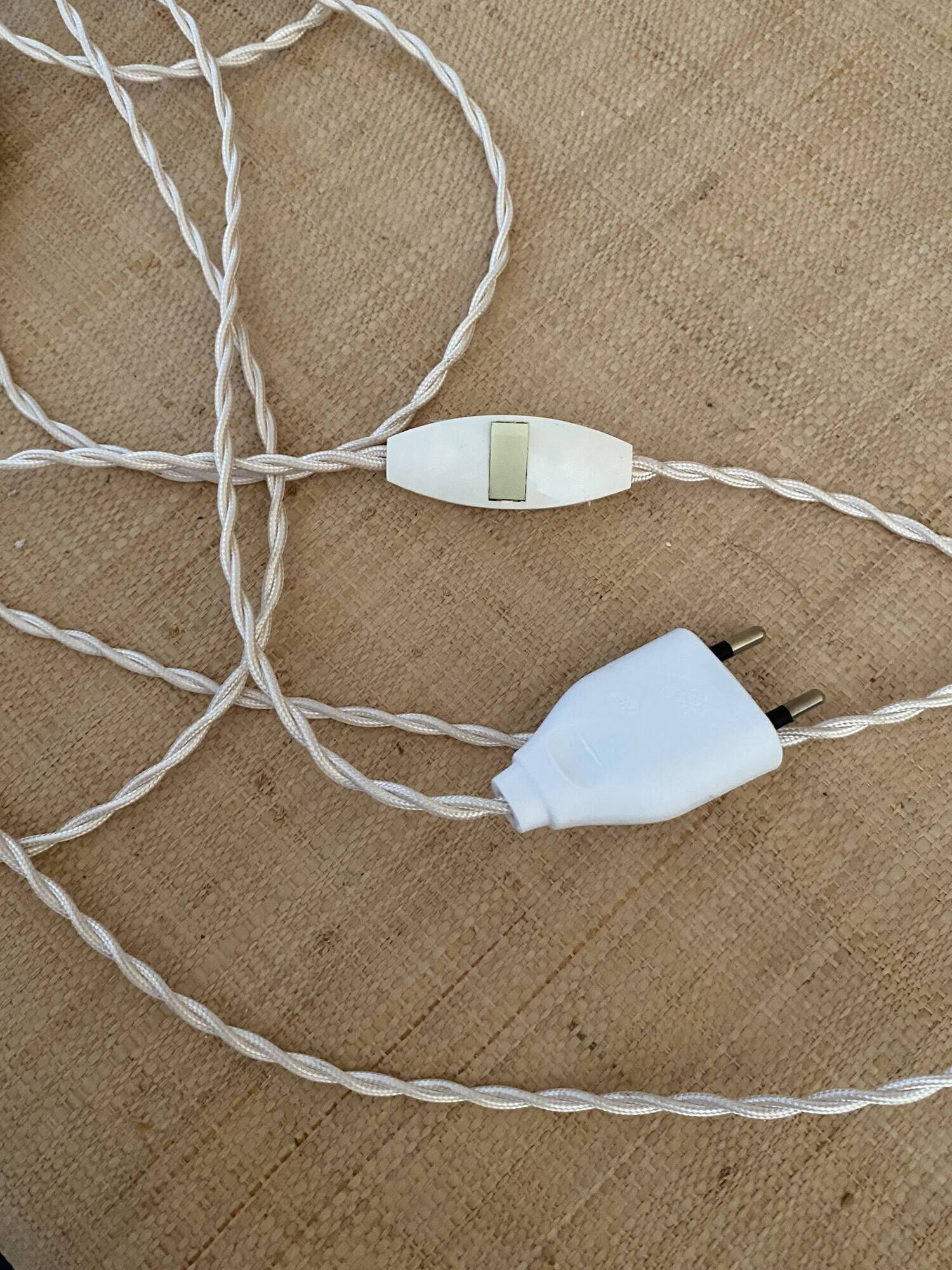 Wrought iron lamp, 2M fabric cable, cotton shade