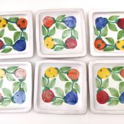 Ensemble de six assiettes carrées vintage en faïence fabriquées à la main par De Simone, Italie