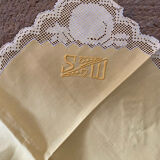 Nappe et 12 serviettes couleur paille annees 50.