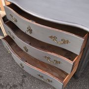 Louis XV rococo curved commodus