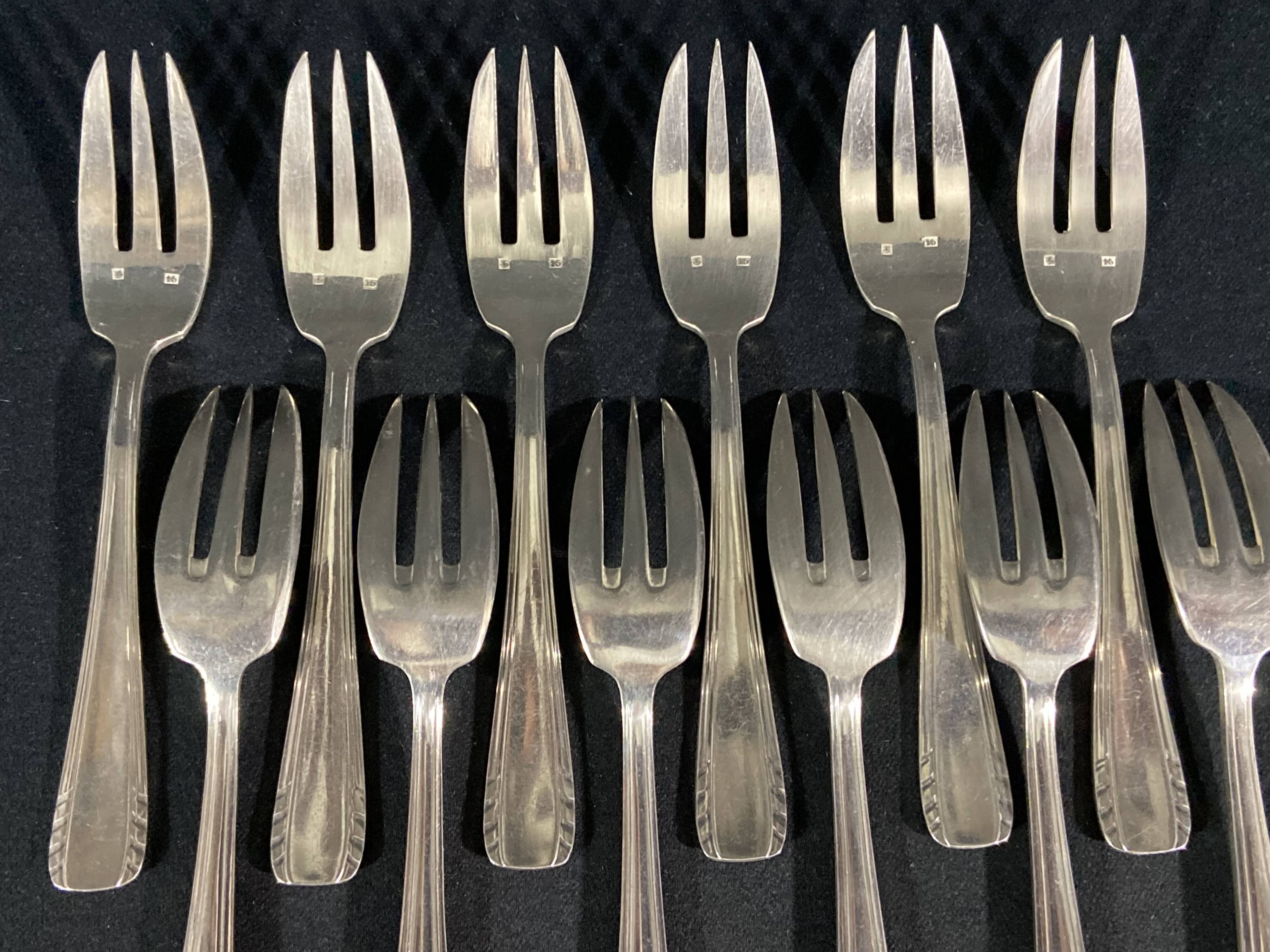 Set of 12 Vintage Design Silver Metal Dessert Cake Forks 1