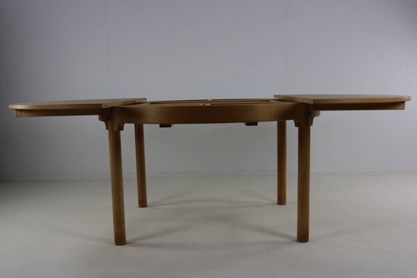 Grande table à manger extensible Børge Mogensen