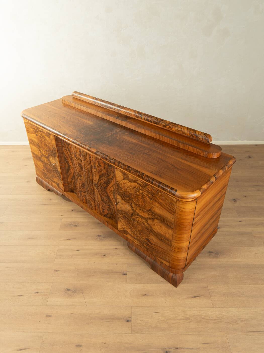 Wonderful Art Deco sideboard from the 1920s