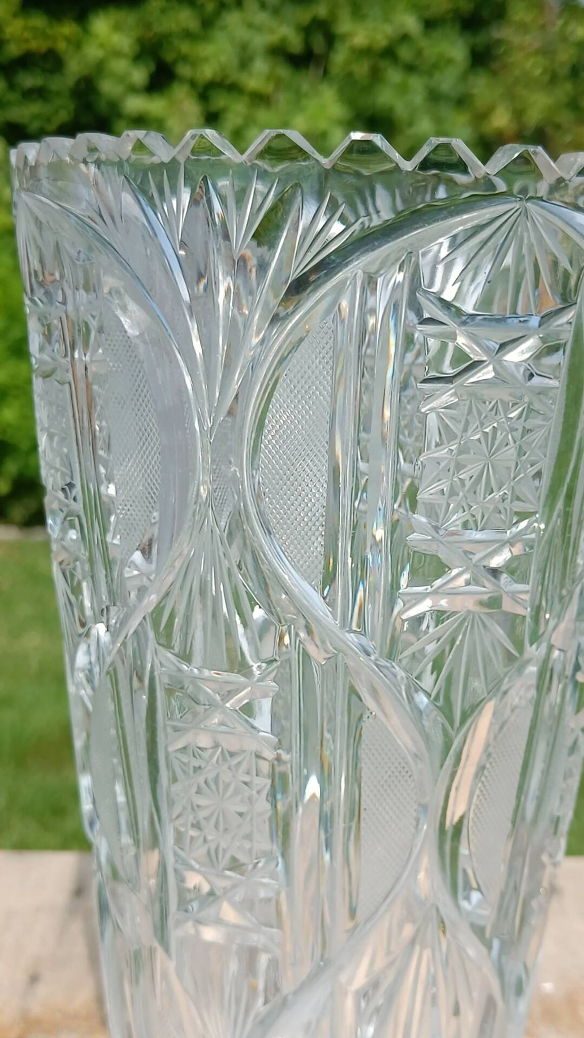 Cut glass vase in Art Deco style