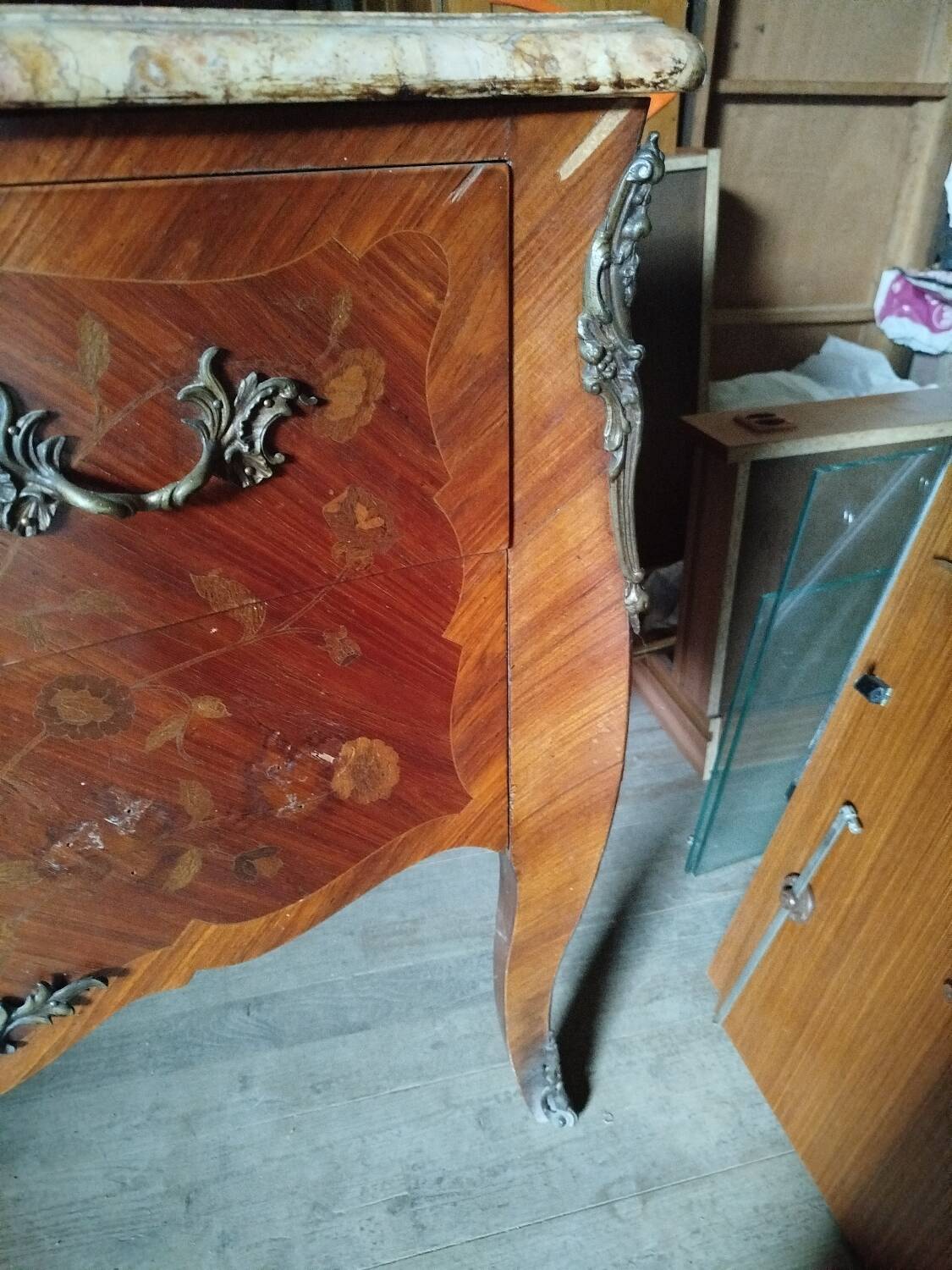Louis XV chest of drawers