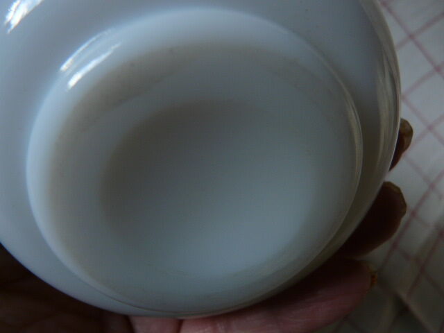 Opaline bottle Napoleon III era