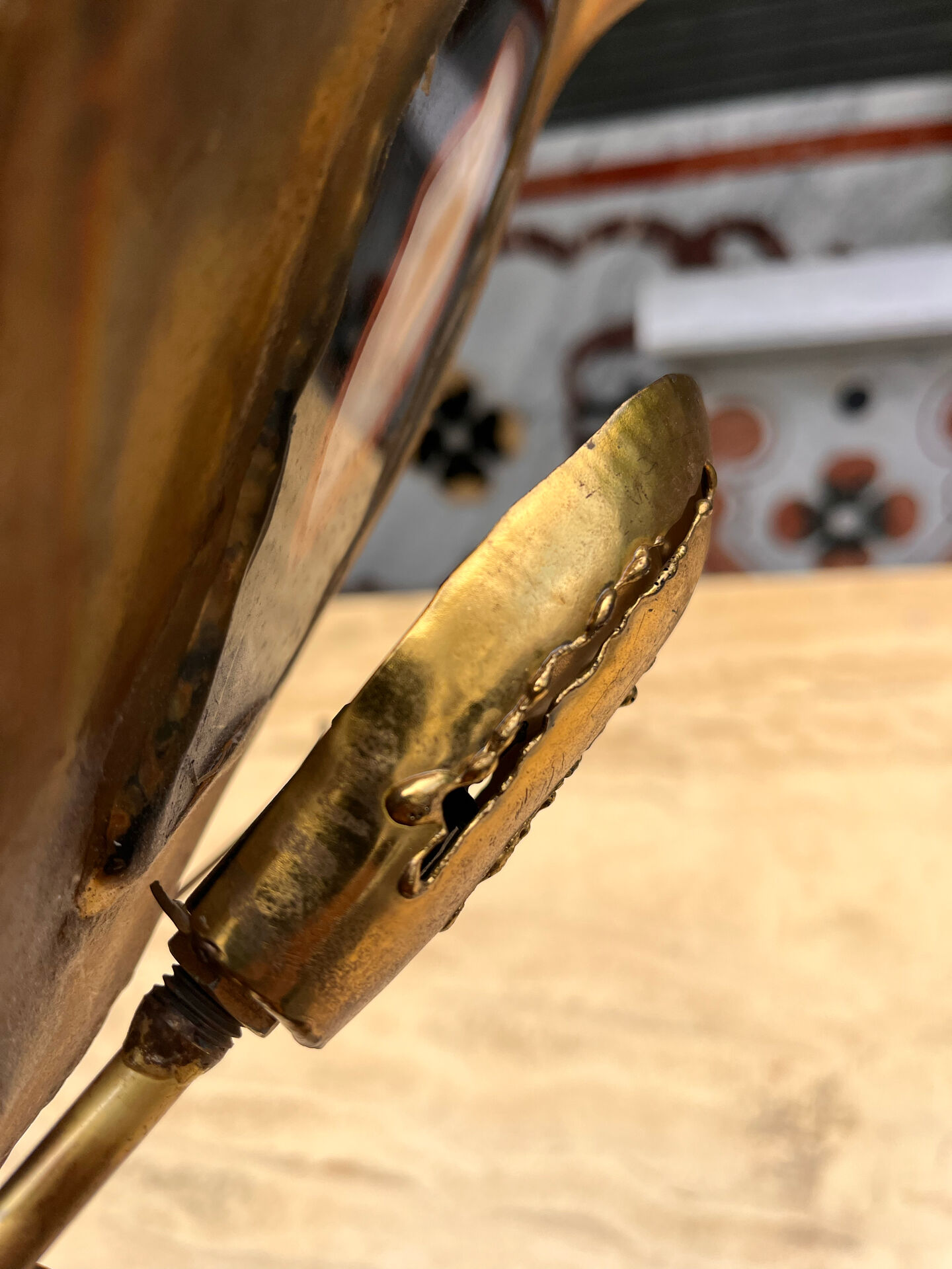 Butterfly wall light Henri Fernandez brass and agate