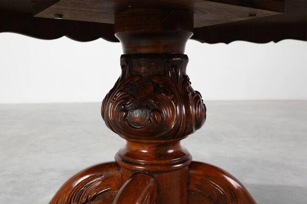 Table basse ovale en cerisier victorien, Angleterre, vers 1850