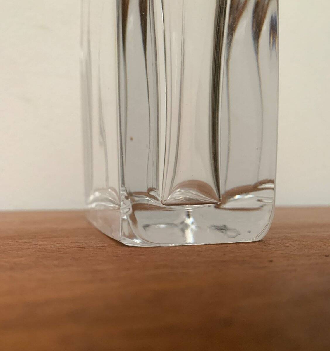 Bouteille en verre suédoise vintage d'Orrefors