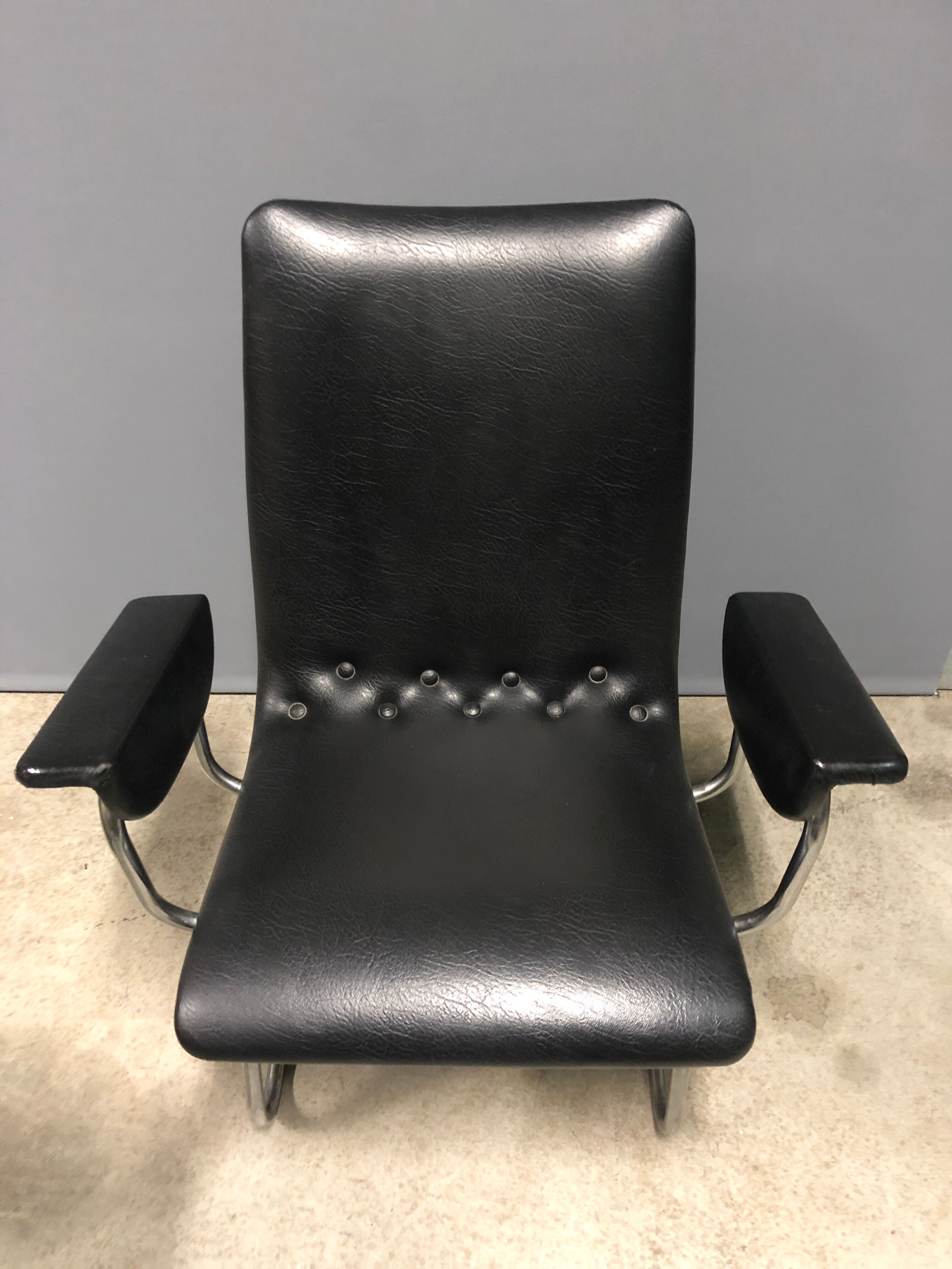 Pair of dutch lounge chairs 1960