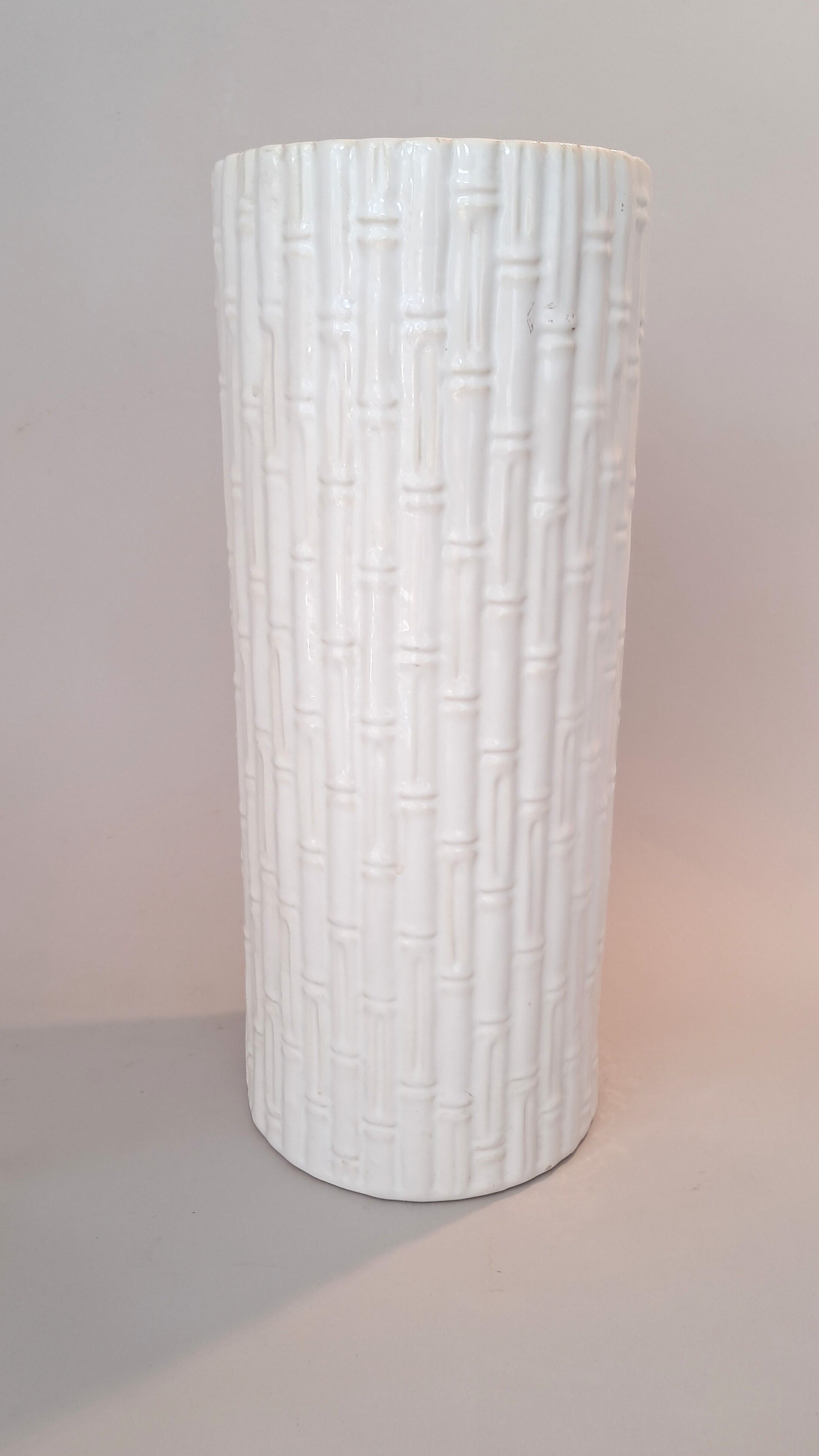 White ceramic umbrella stand, Italy circa 1970.