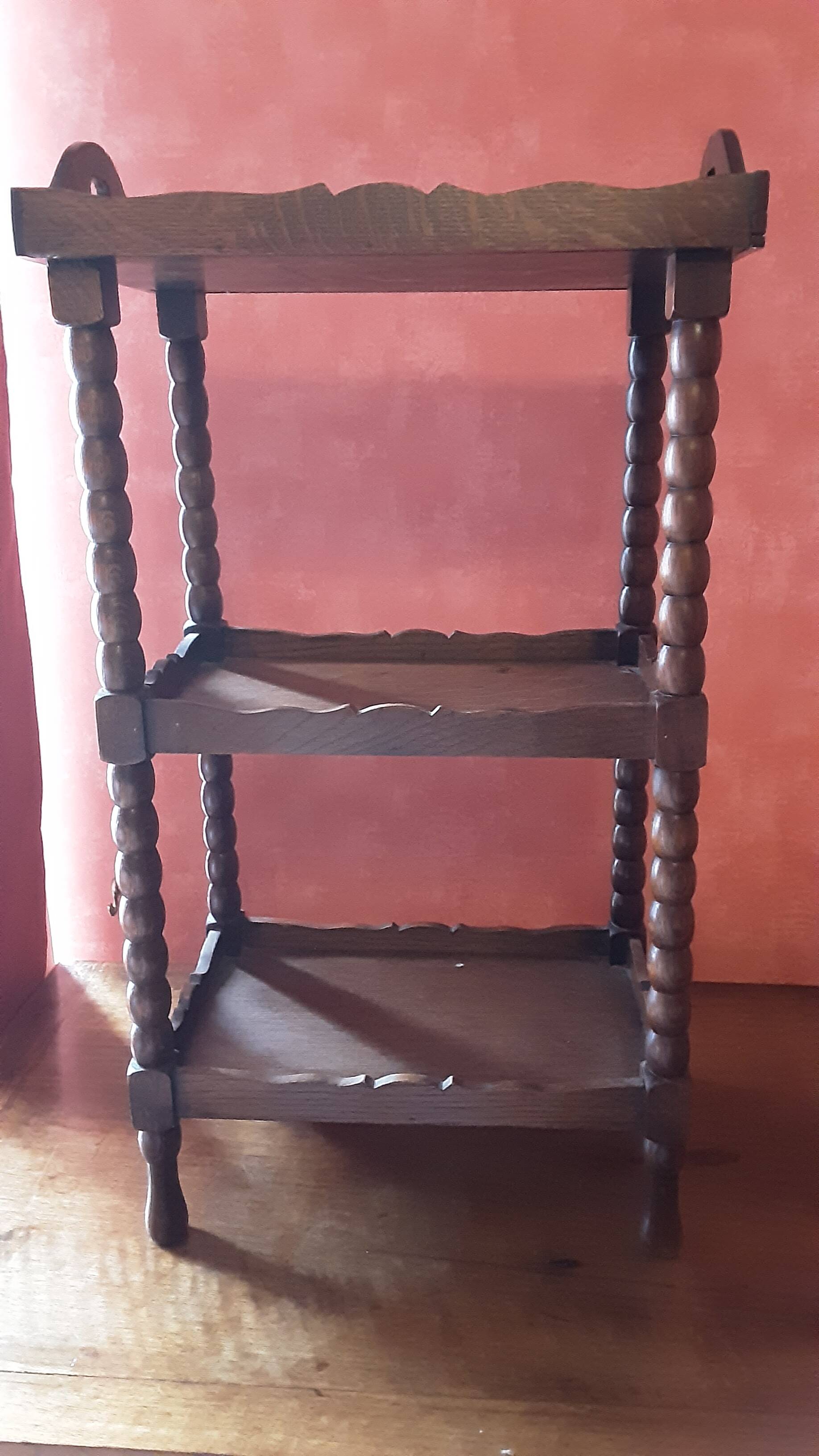 Petit meuble ancien 3 niveaux en bois