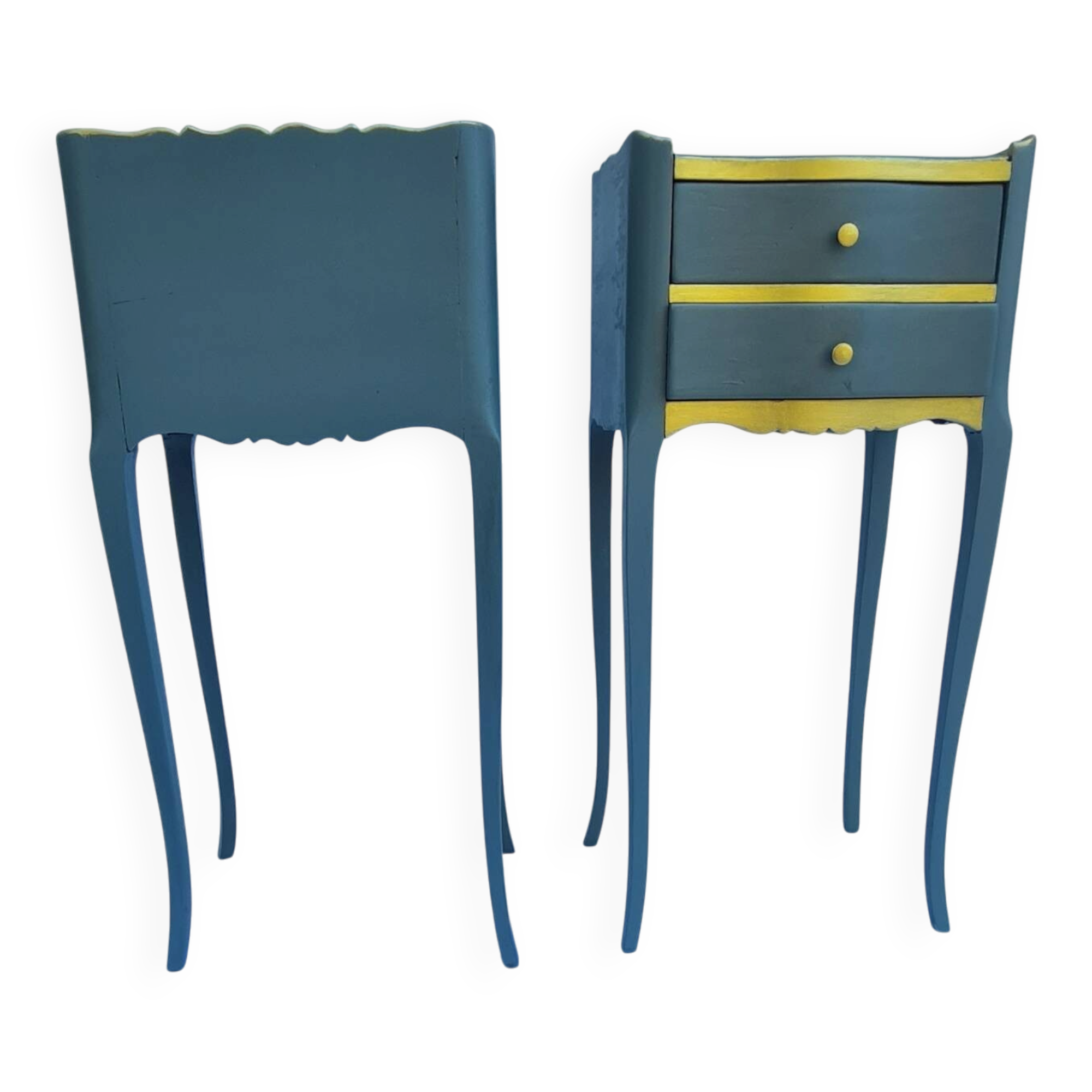 2 tables de chevet style Louis XV