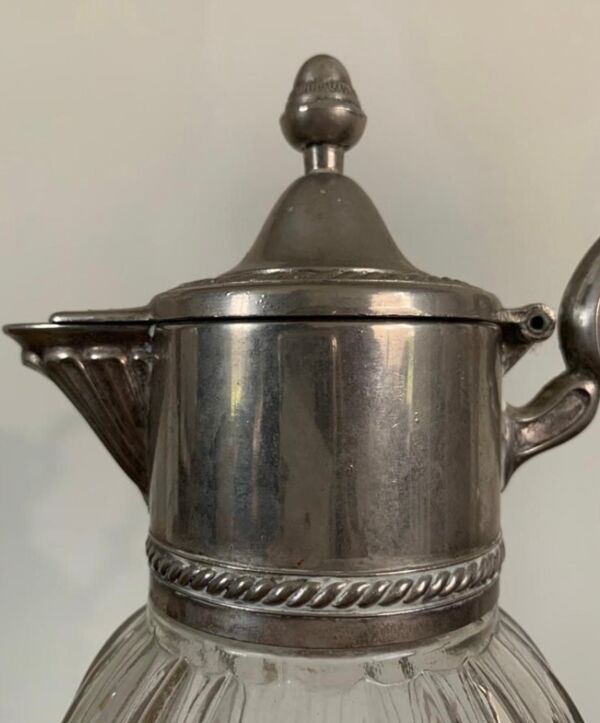 Aiguière, verre et étain, vers 1950