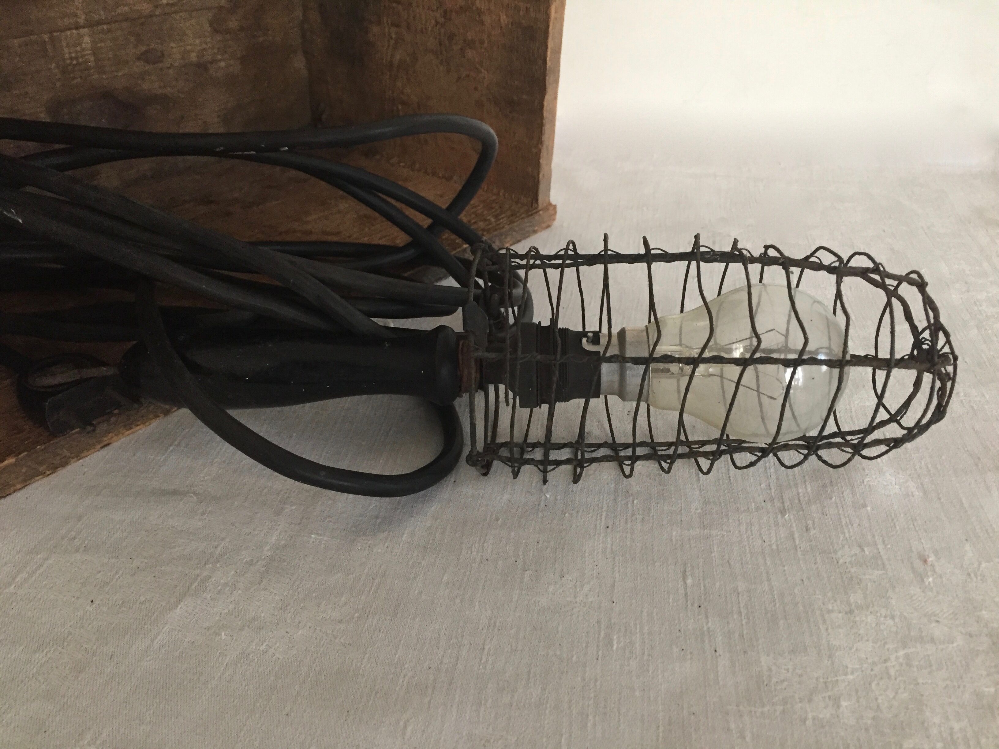 Former workshop hand lamp