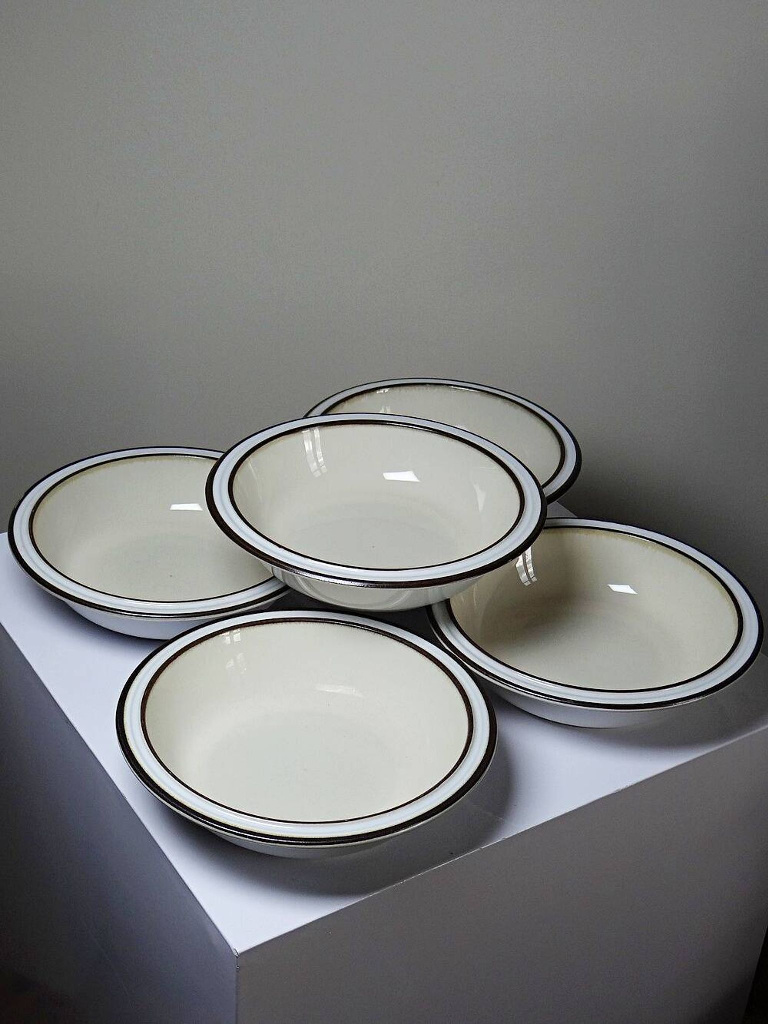 8 bols, assiettes creuses Denby England en grès, années 80-90