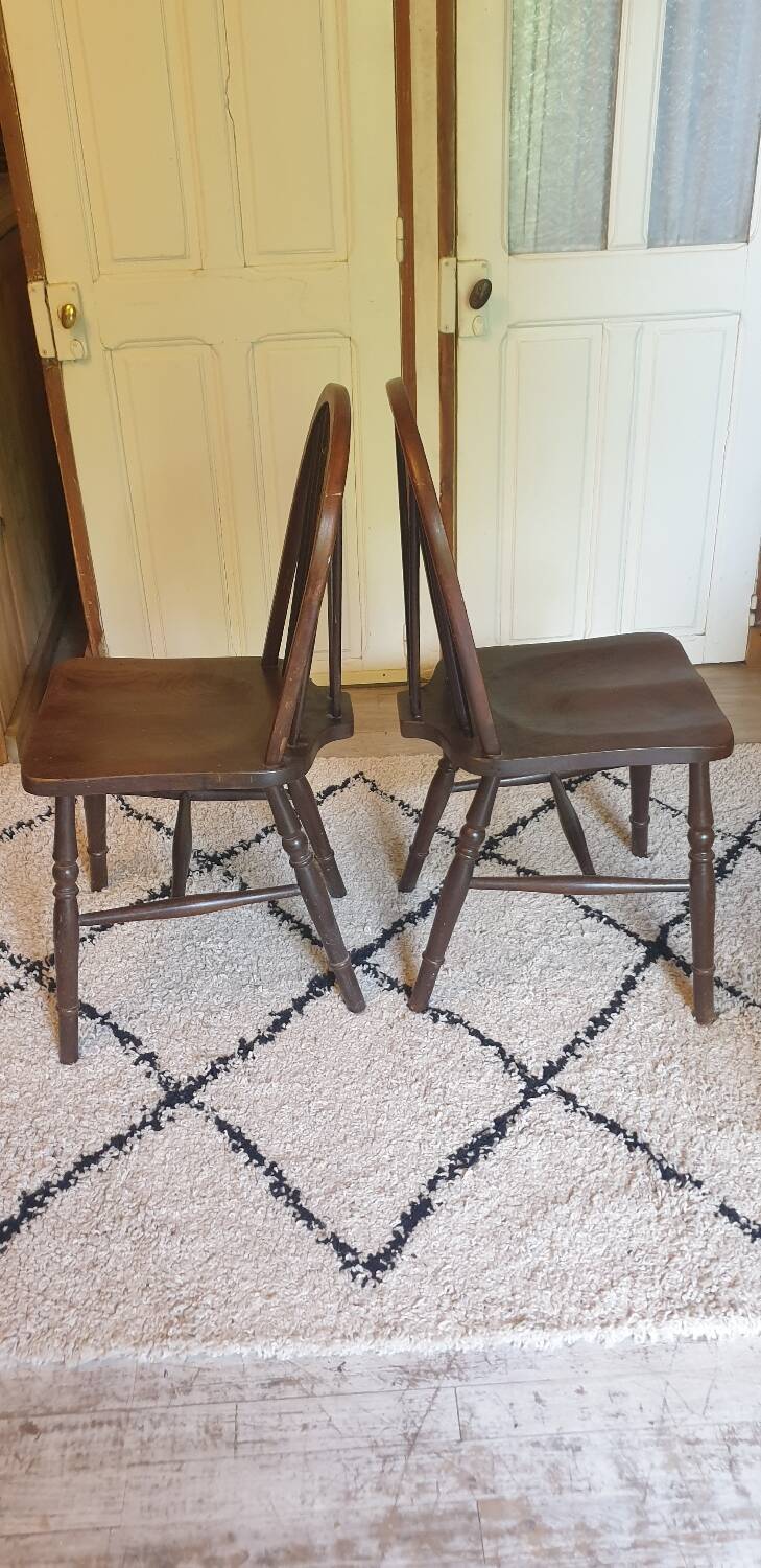 Pair of Windsor chairs