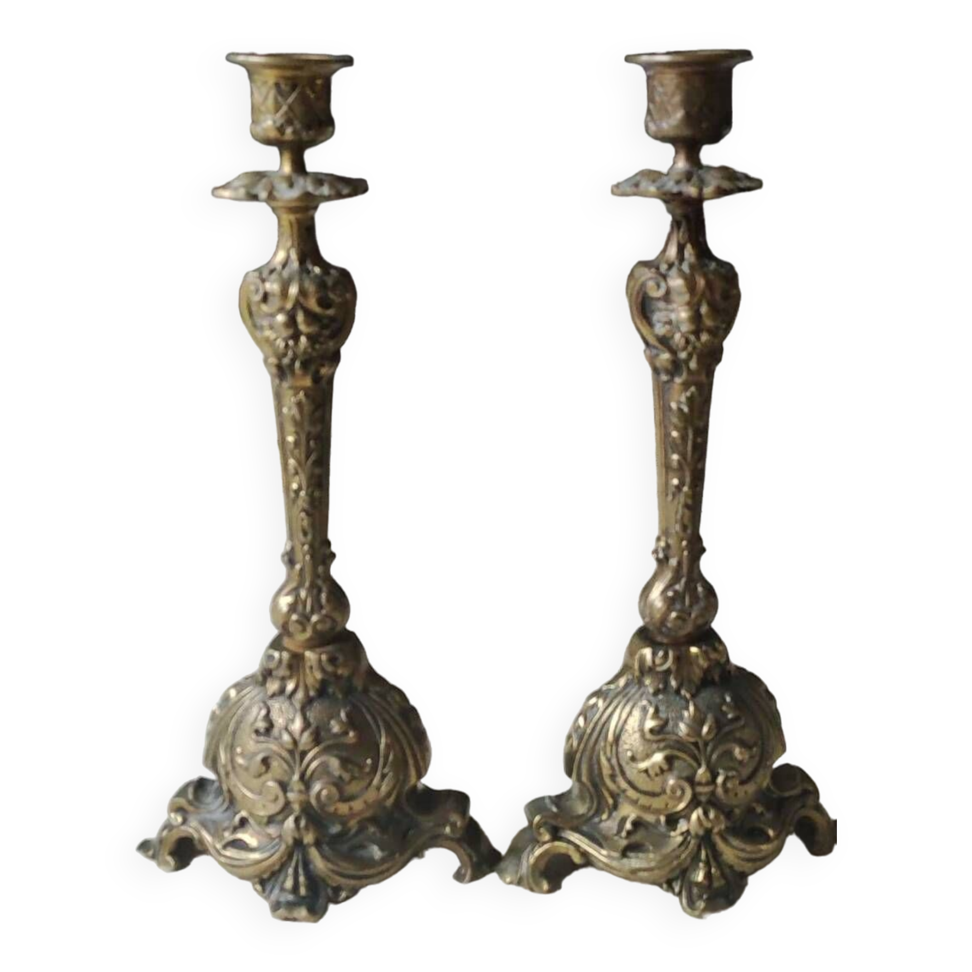 Pair of Antique Flambeaux Candlesticks/Baroque Style, Rocaille. In gilded bronze. 19th century